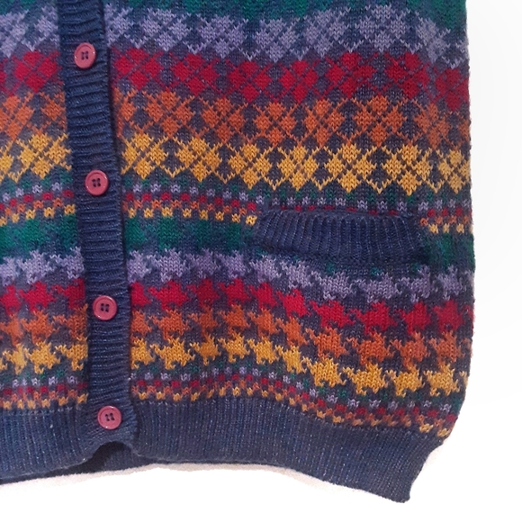 Knit vest. Multi color. Button front + Pockets - Picture 3 of 4